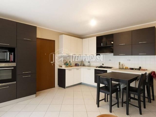 Appartamento in vendita a Calco LC