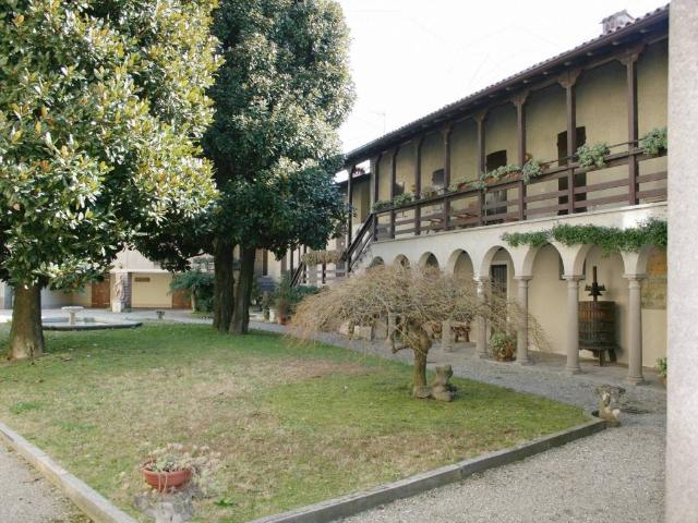 Appartamento in vendita a Calco LC