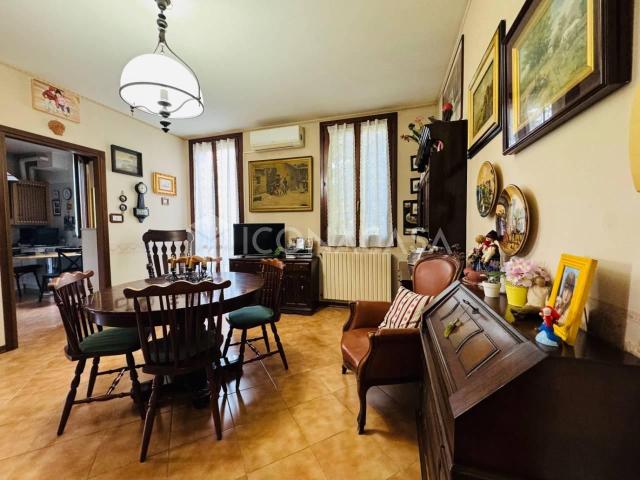 Appartamento in vendita a Calderara Di Reno