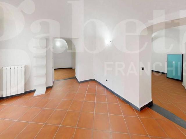 Appartamento in vendita a Calice Ligure