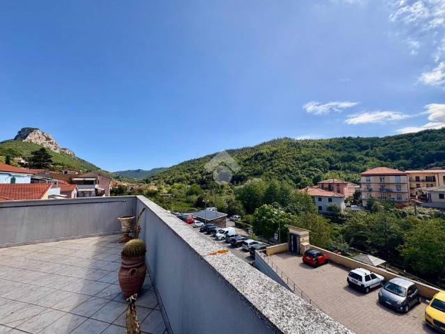 Appartamento in vendita a Calice Ligure SV