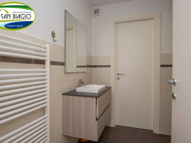 Appartamento in vendita a Calice Ligure SV