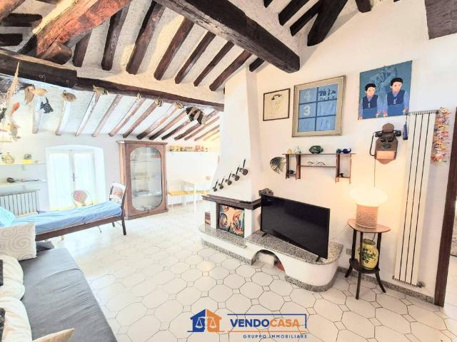Appartamento in vendita a Calice Ligure SV