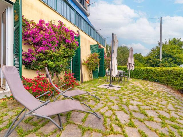 Appartamento in vendita a Calice Ligure SV