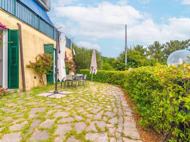 Appartamento in vendita a Calice Ligure SV