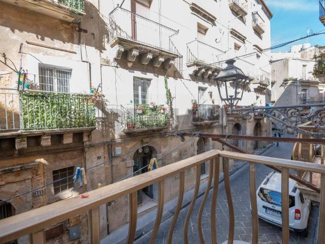 Appartamento in vendita a Caltagirone CT