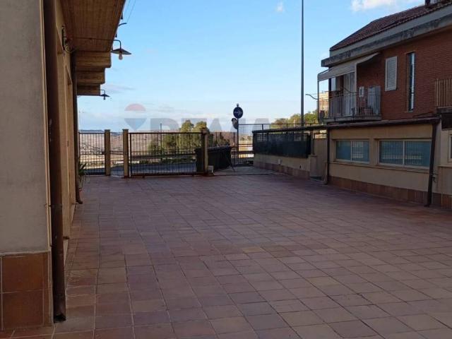 Appartamento in vendita a Caltagirone CT
