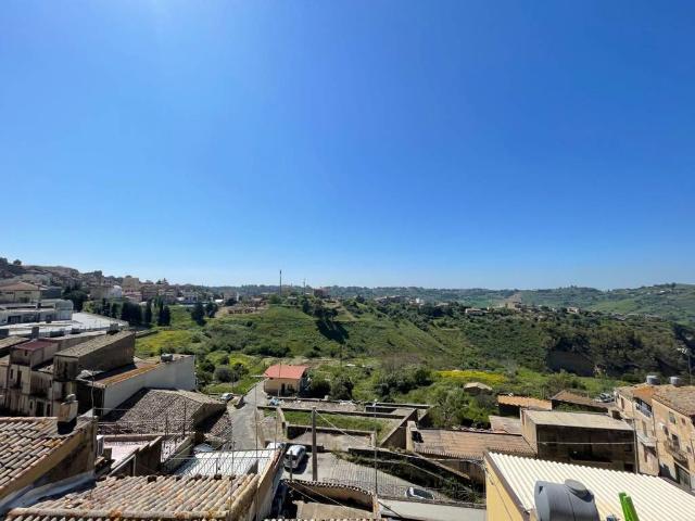 Appartamento in vendita a Caltagirone CT
