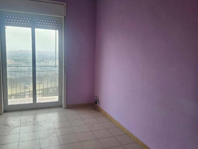 Appartamento in vendita a Caltanissetta CL