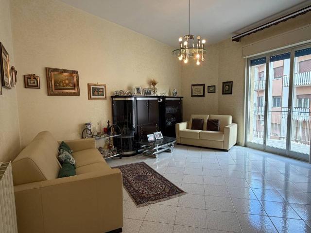 Appartamento in vendita a Caltanissetta CL