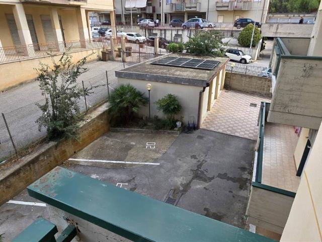 Appartamento in vendita a Caltanissetta CL