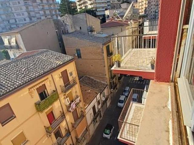 Appartamento in vendita a Caltanissetta CL