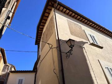 Appartamento in vendita a Calvi dell'Umbria TR