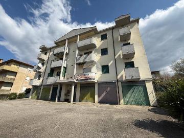 Appartamento in vendita a Calvi dell'Umbria TR