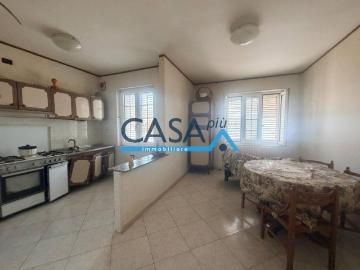 Appartamento in vendita a Calvi Risorta CE