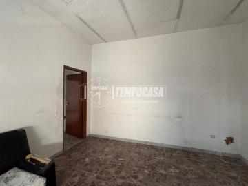 Appartamento in vendita a Calvi Risorta CE