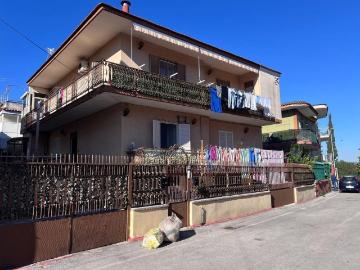 Appartamento in vendita a Calvizzano NA