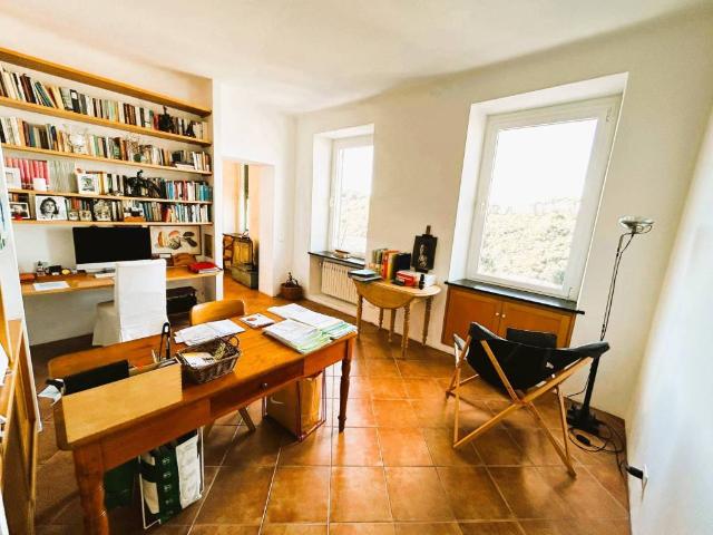 Appartamento in vendita a Camogli GE
