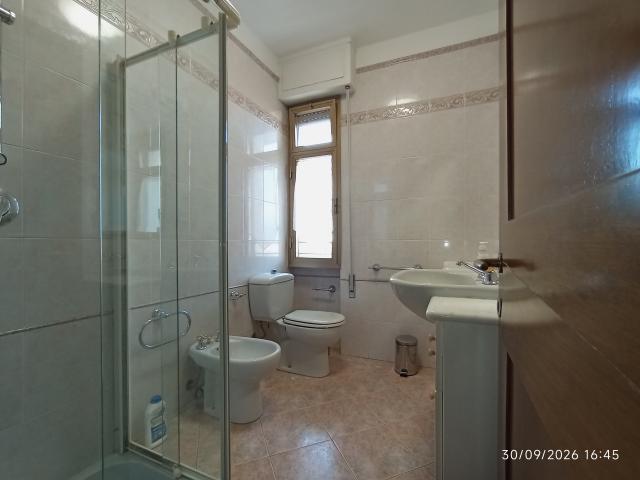 APPARTAMENTO in VENDITA a CAMAIORE di 4 vani
