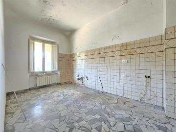 Appartamento in vendita a Camaiore LU