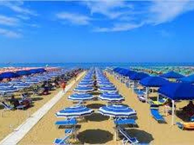 Appartamento in vendita a Camaiore LU