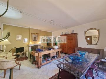 Appartamento in vendita a Camaiore LU