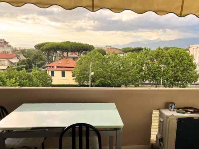 Appartamento in vendita a Camaiore LU