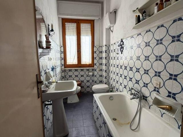 Appartamento in vendita a Camaiore LU