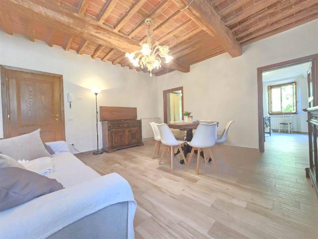 Appartamento in vendita a Camaiore LU