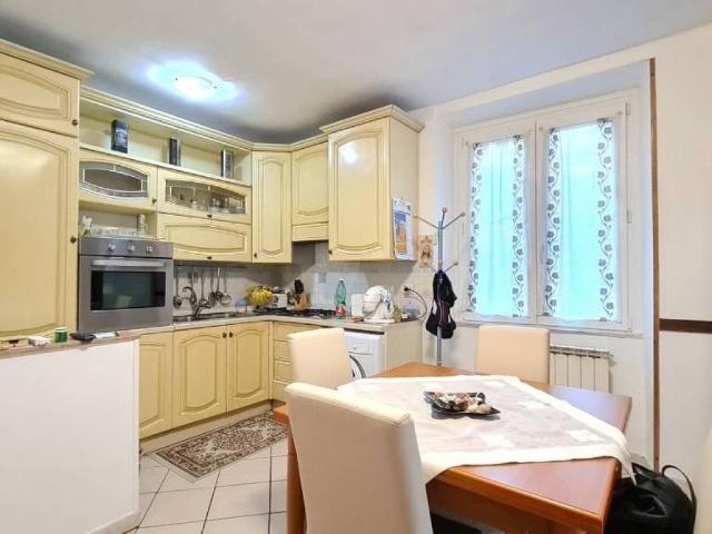Appartamento in vendita a Camaiore LU