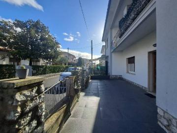 Appartamento in vendita a Camaiore LU