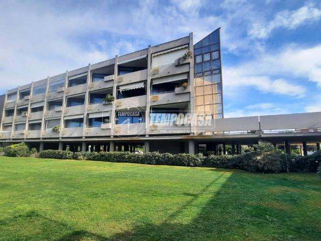 Appartamento in vendita a Camaiore LU