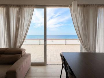 Appartamento in vendita a Camaiore LU