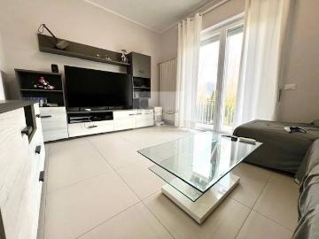 Appartamento in vendita a Camaiore LU