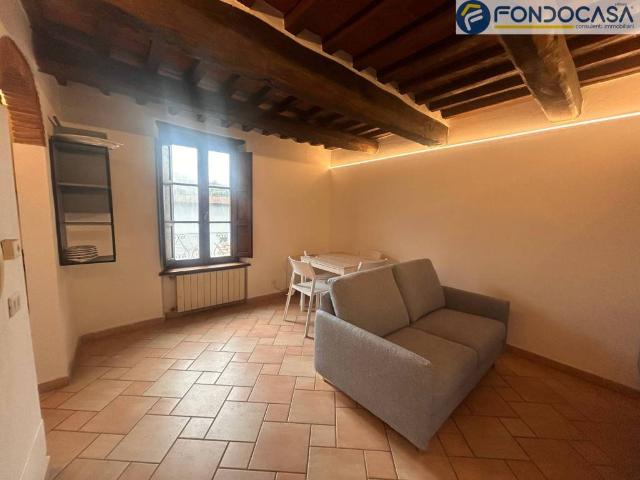 Appartamento in vendita a Camaiore LU
