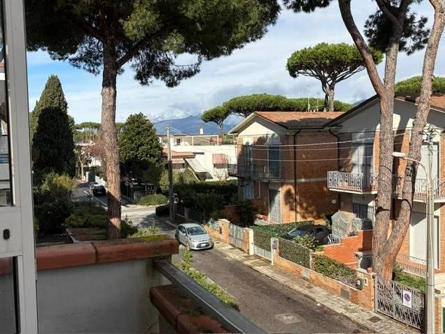 Appartamento in vendita a Camaiore LU