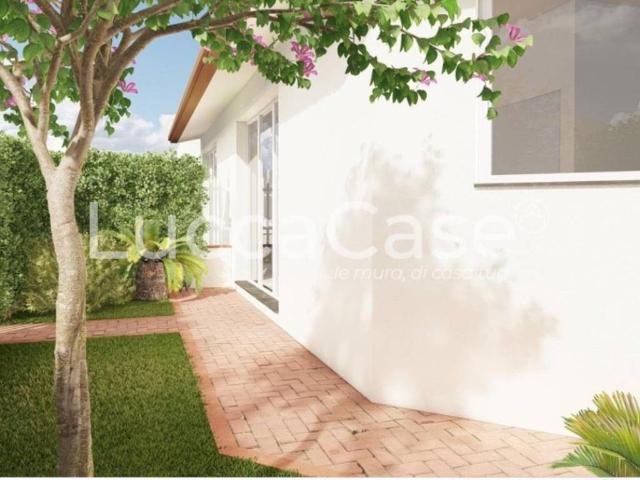 Appartamento in vendita a Camaiore LU