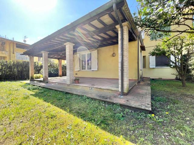 Appartamento in vendita a Camaiore LU