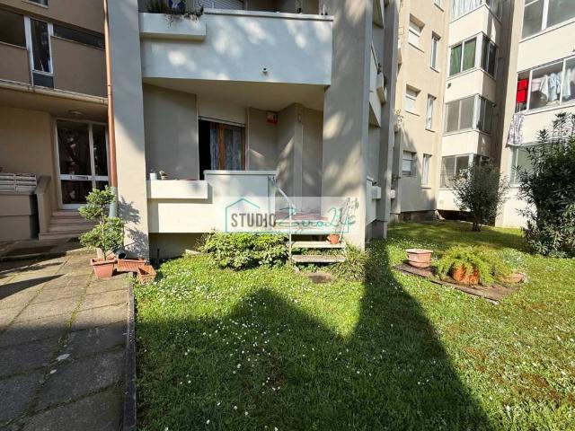 Appartamento in vendita a Camaiore LU