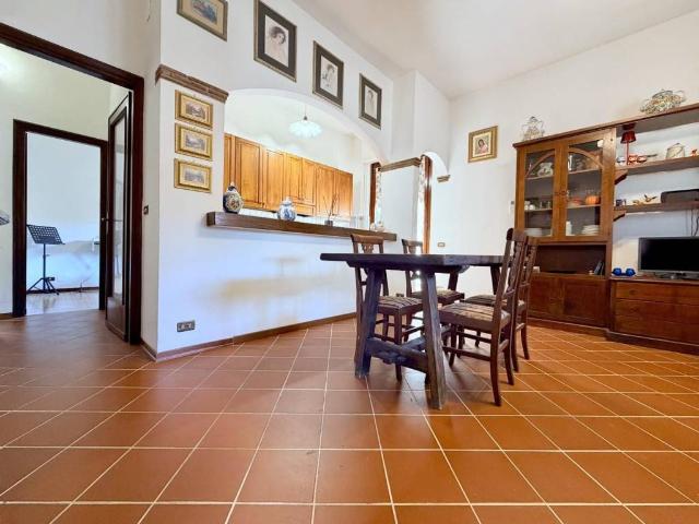 Appartamento in vendita a Camaiore LU