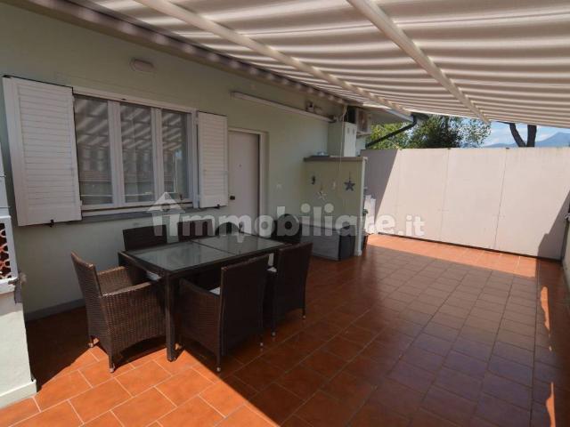Appartamento in vendita a Camaiore LU
