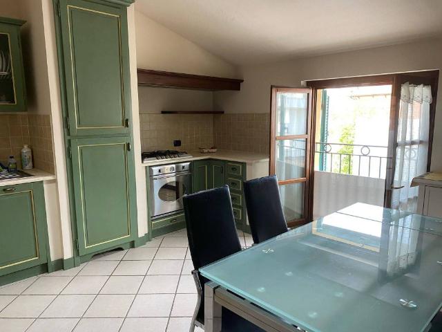 Appartamento in vendita a Camaiore LU