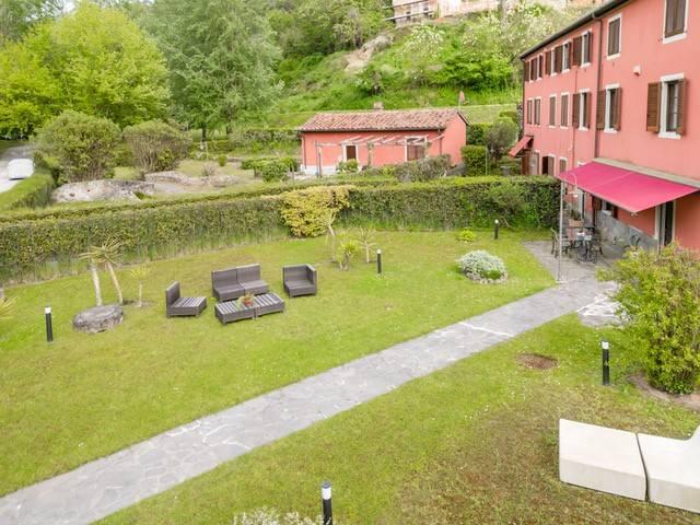Appartamento in vendita a Camaiore LU