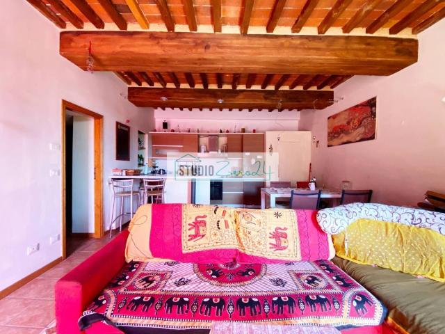 Appartamento in vendita a Camaiore LU
