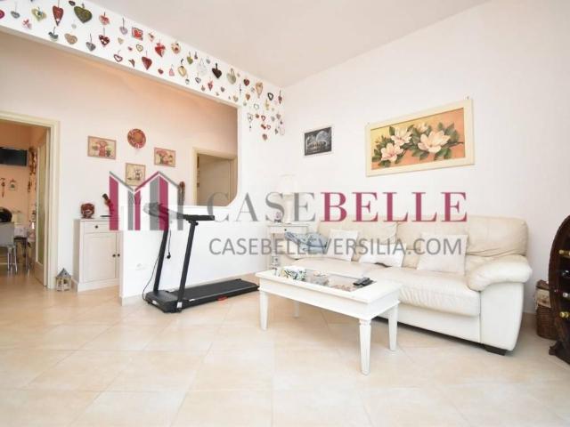 Appartamento in vendita a Camaiore LU