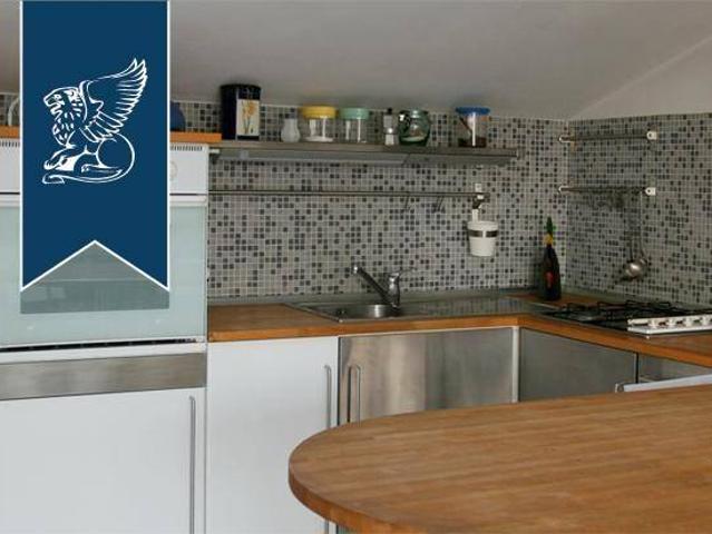 Appartamento in vendita a Camaiore LU