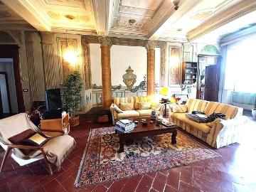 Appartamento in vendita a Camaiore LU
