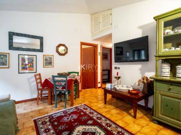 Appartamento in vendita a Camaiore LU