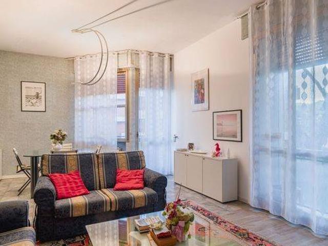Appartamento in vendita a Camaiore LU