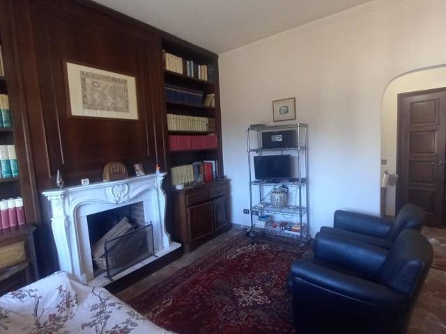 Appartamento in vendita a Camaiore LU